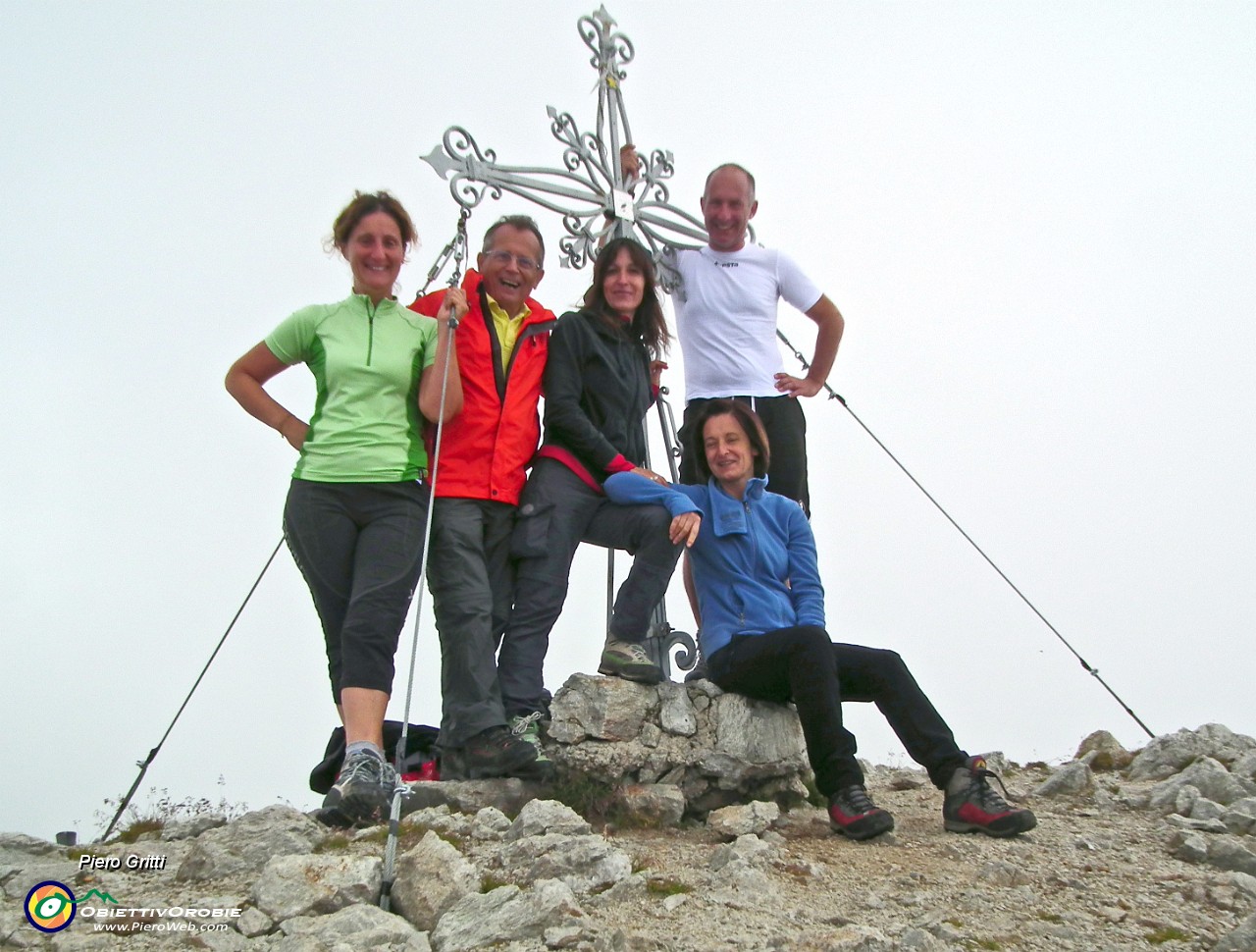 04 In vetta al Corno Stella (2620 m).JPG